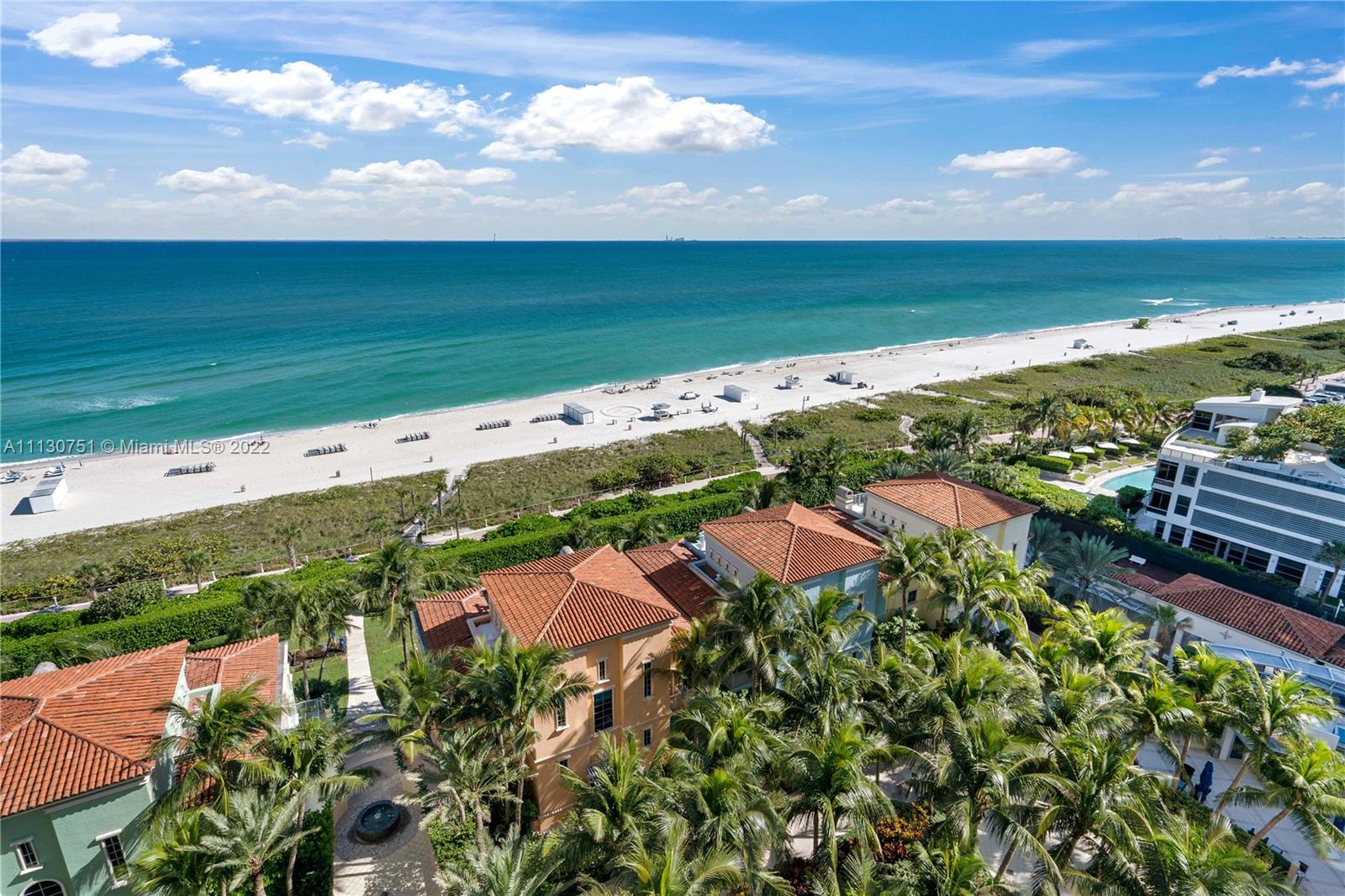 5959 Collins Ave #1404