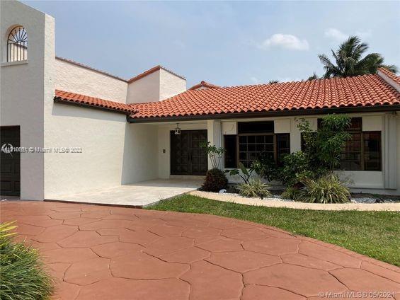 11350 SW 30th St
