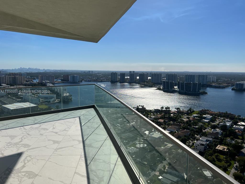 image Armani Casa Residences3