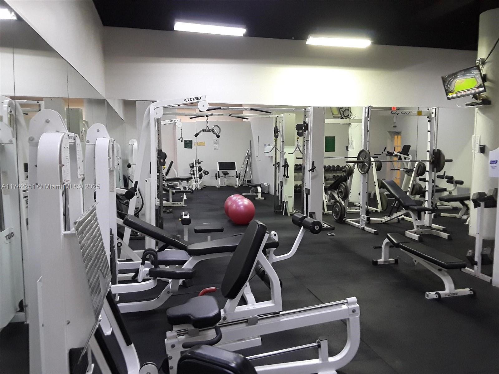 image SOUTH BAY CLUB CONDO12