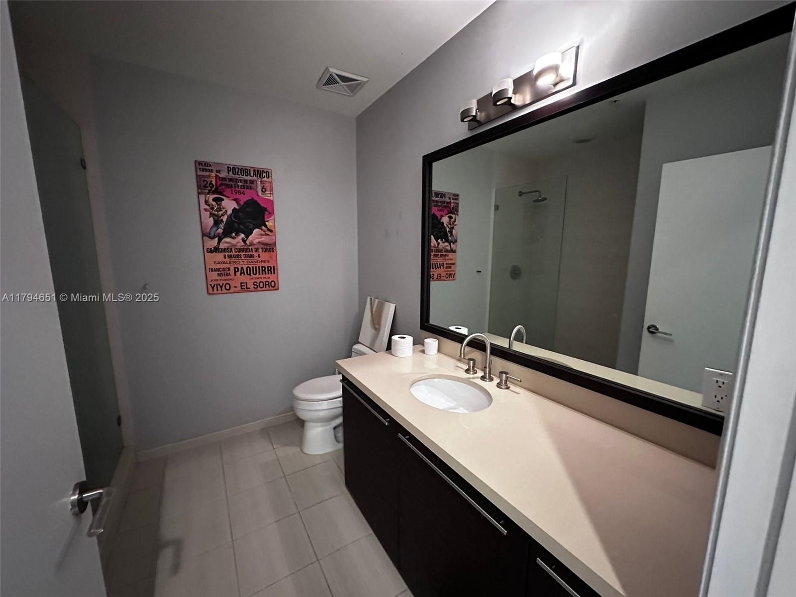 image Eloquence on the Bay10