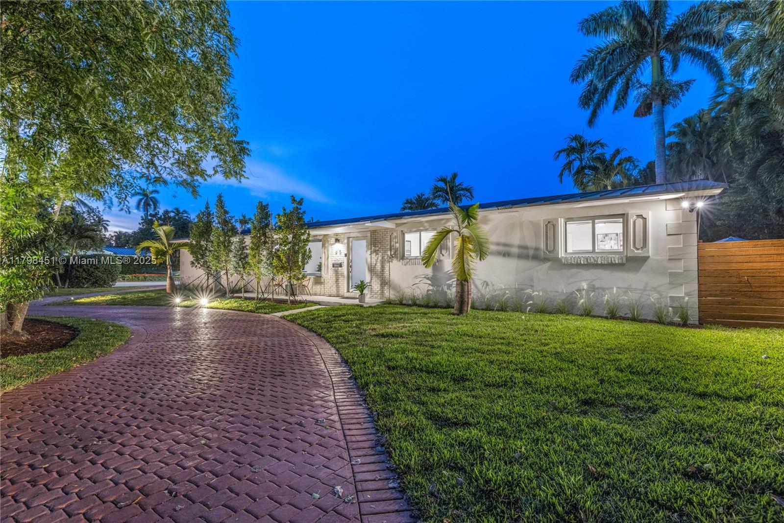 615 NE 115th St Biscayne Park, FL 33161