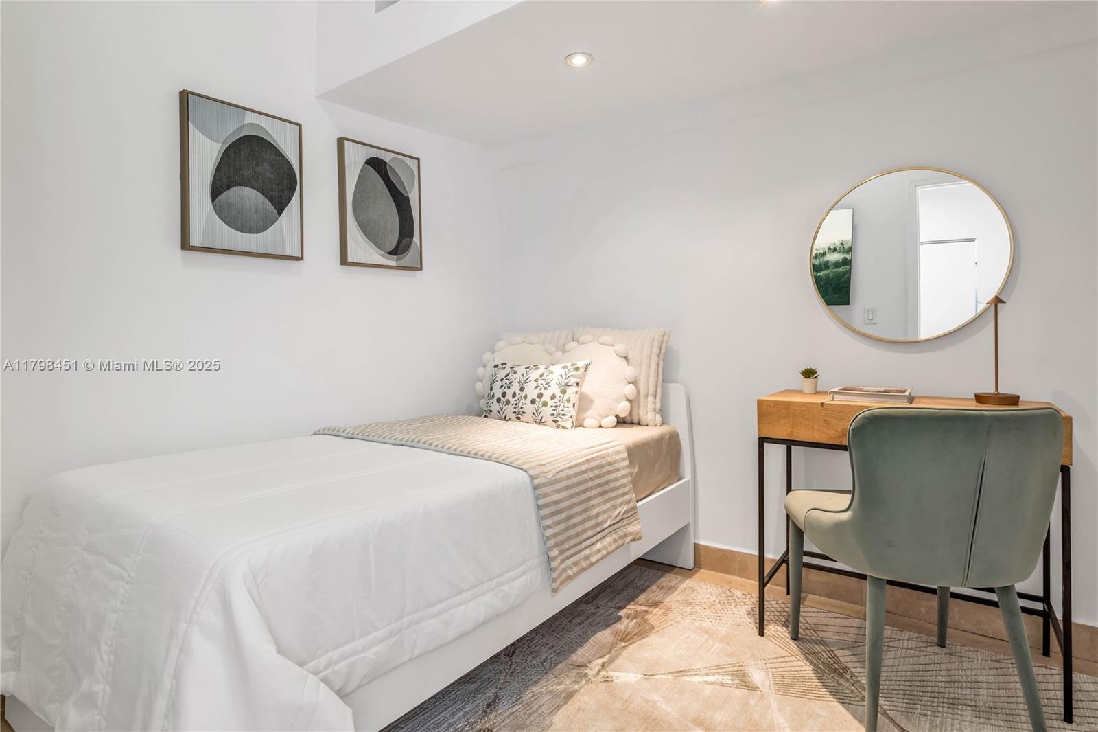 615 NE 115th St Biscayne Park, FL 33161