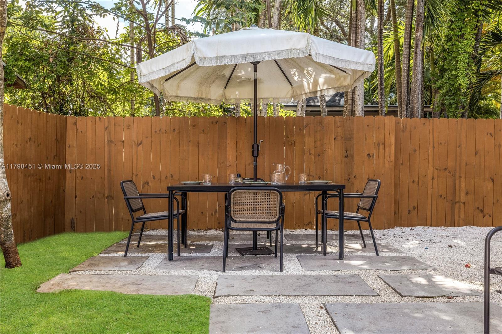 615 NE 115th St Biscayne Park, FL 33161