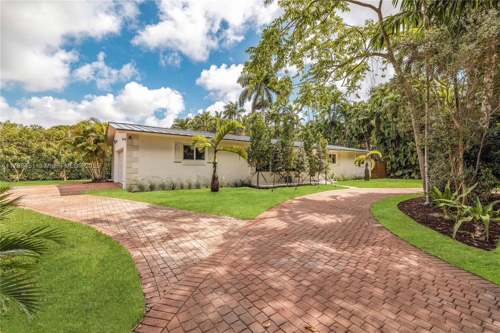 615 NE 115th St Biscayne Park, FL 33161