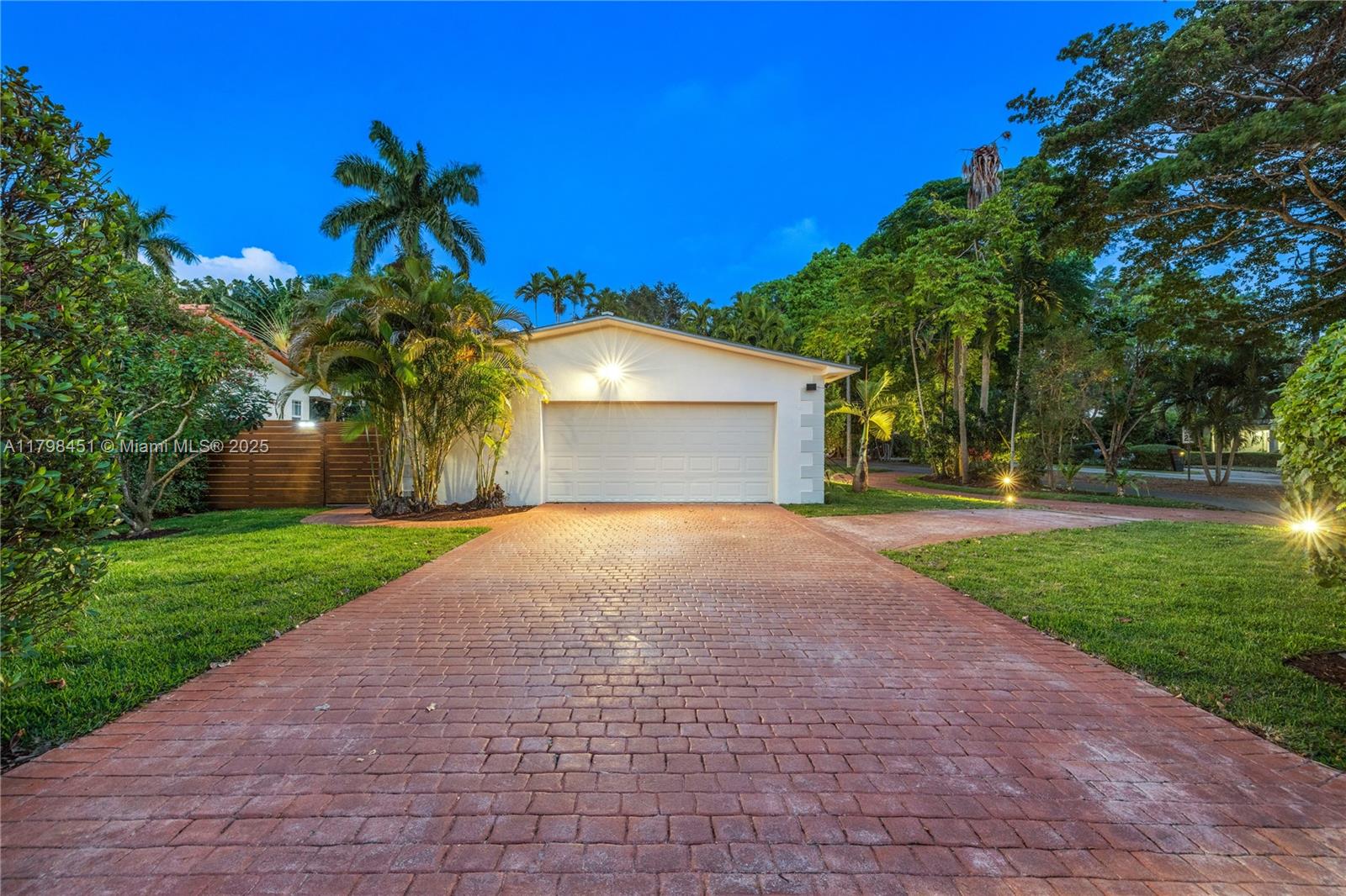 615 NE 115th St Biscayne Park, FL 33161