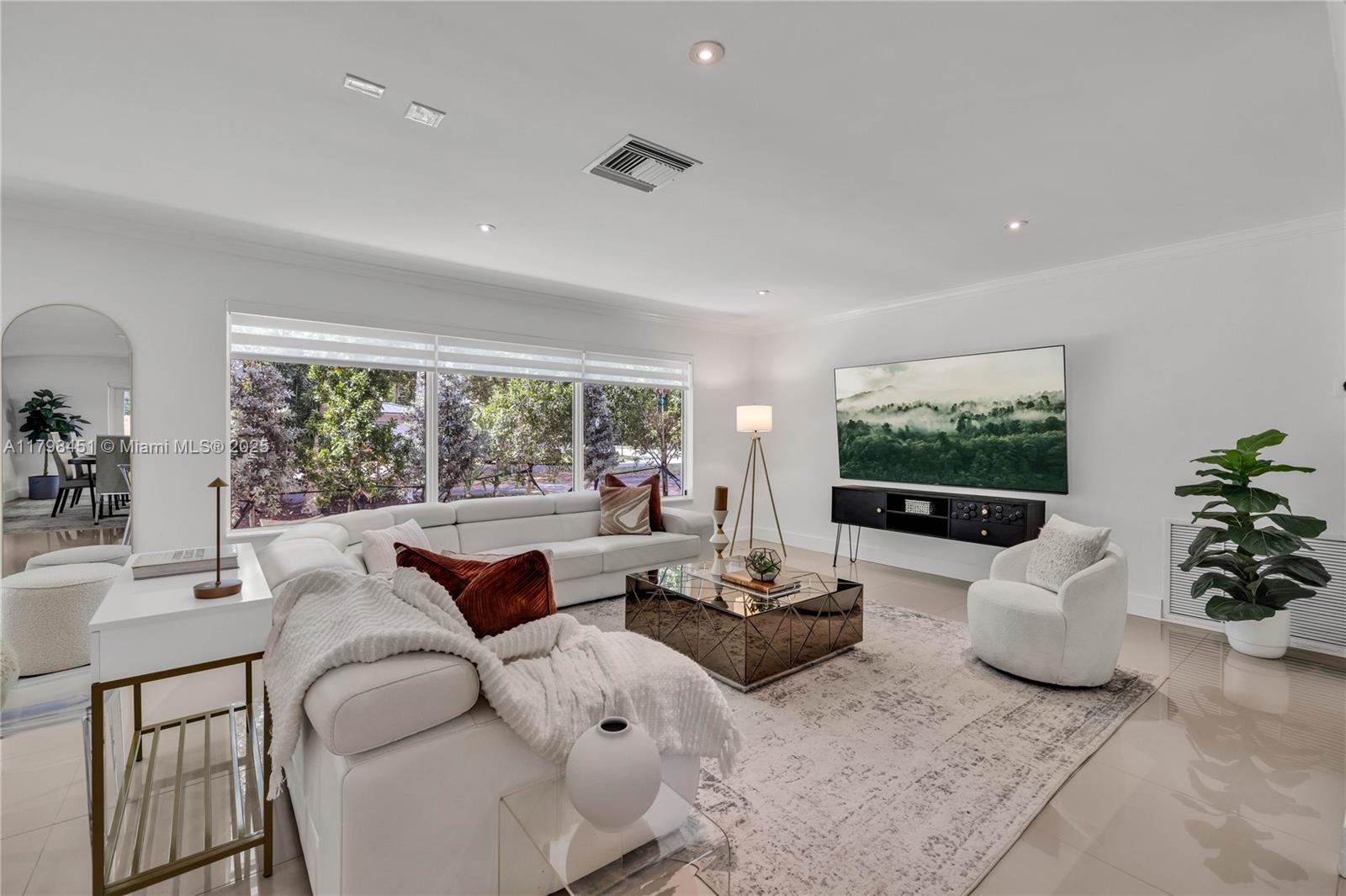 615 NE 115th St Biscayne Park, FL 33161