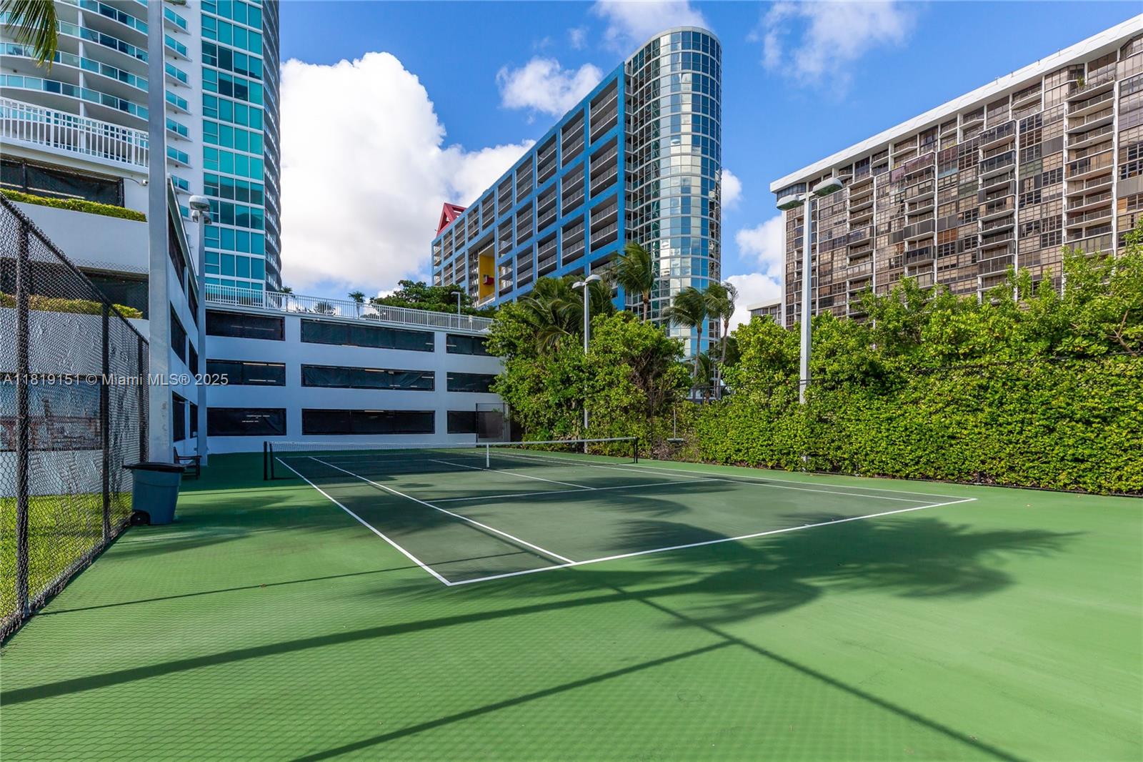 image Skyline On Brickell19
