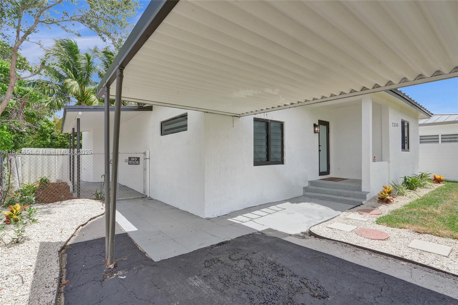 2335 Wilson St,Hollywood, FL 33020