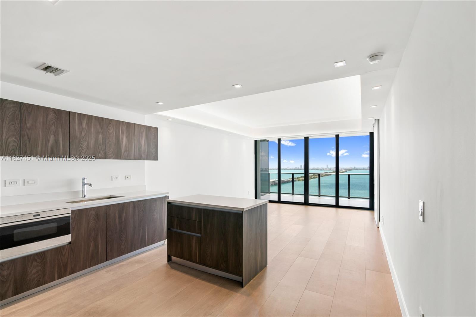 image One Paraiso Condo16