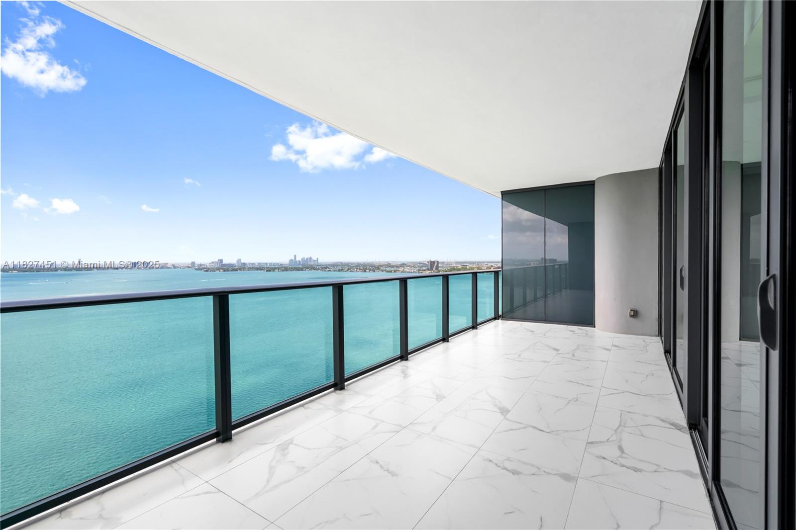 image One Paraiso Condo17