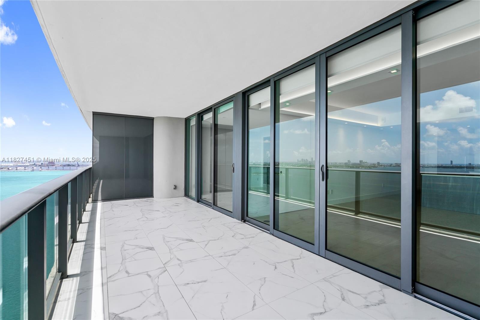 image One Paraiso Condo20