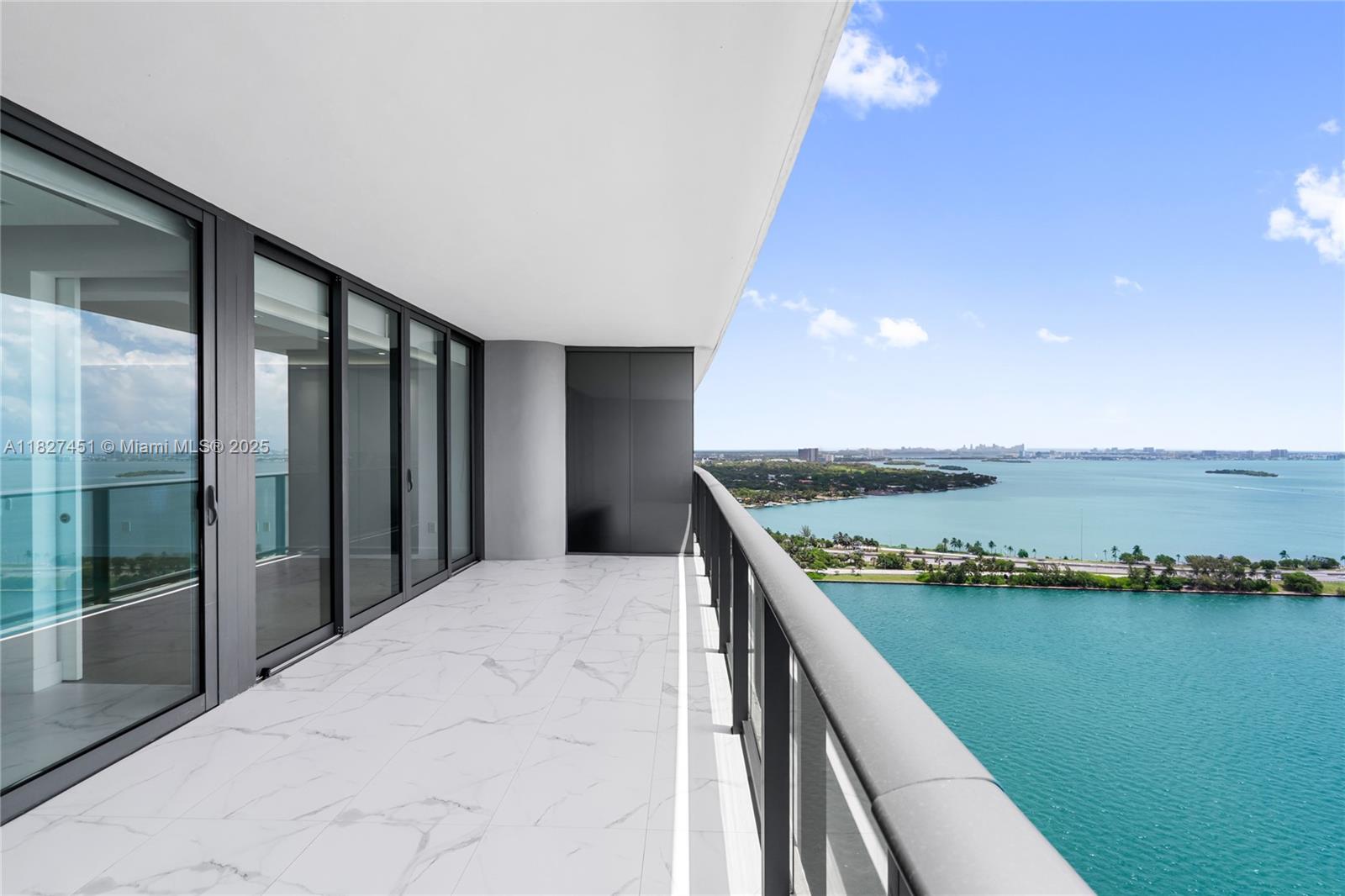 image One Paraiso Condo31