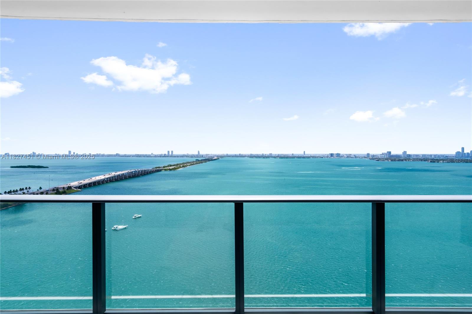 image One Paraiso Condo34