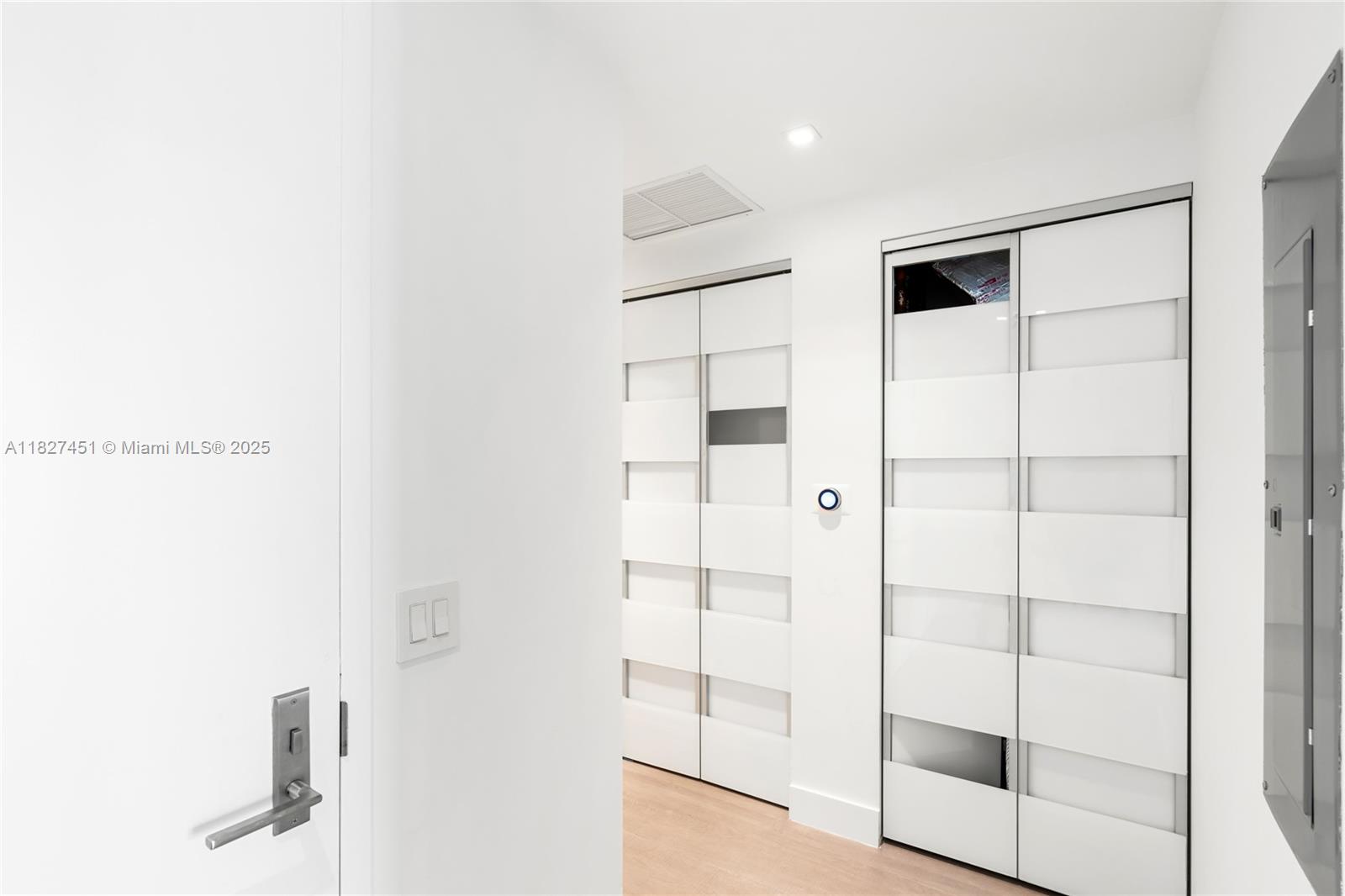 image One Paraiso Condo53