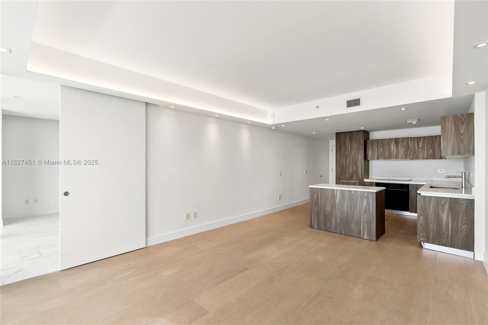 image One Paraiso Condo6