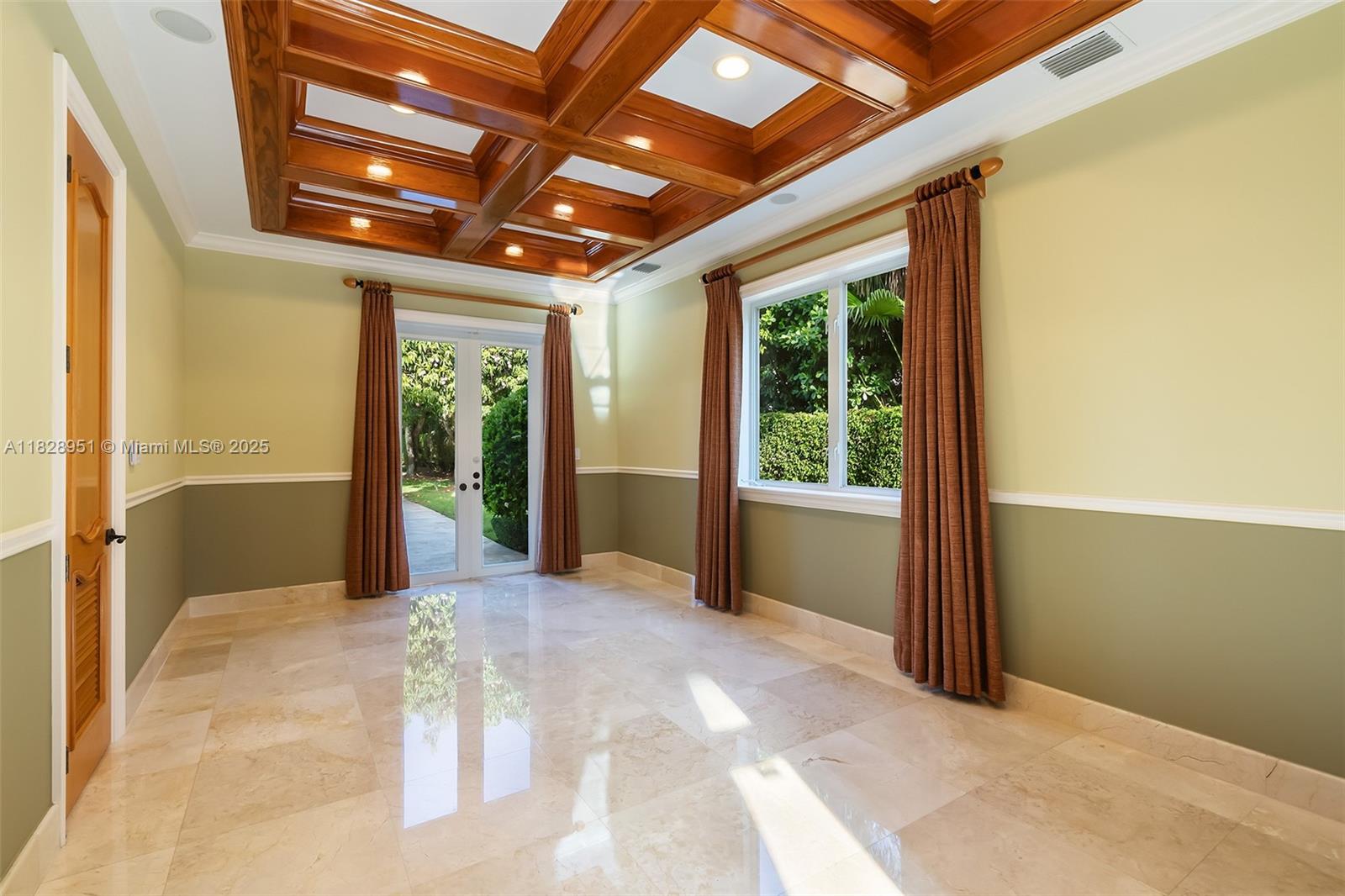 10851 SW 63rd Ave Pinecrest, FL 33156