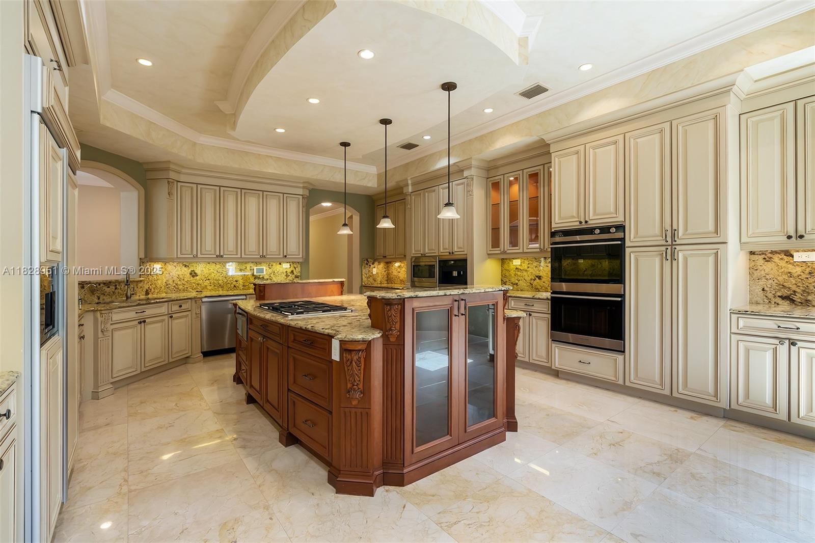 10851 SW 63rd Ave Pinecrest, FL 33156