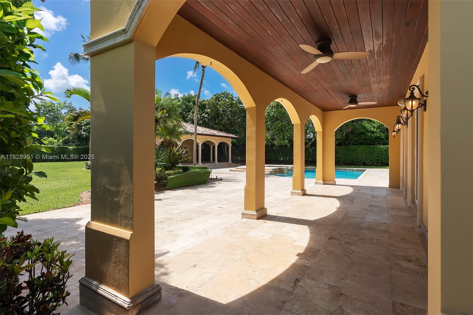 10851 SW 63rd Ave Pinecrest, FL 33156