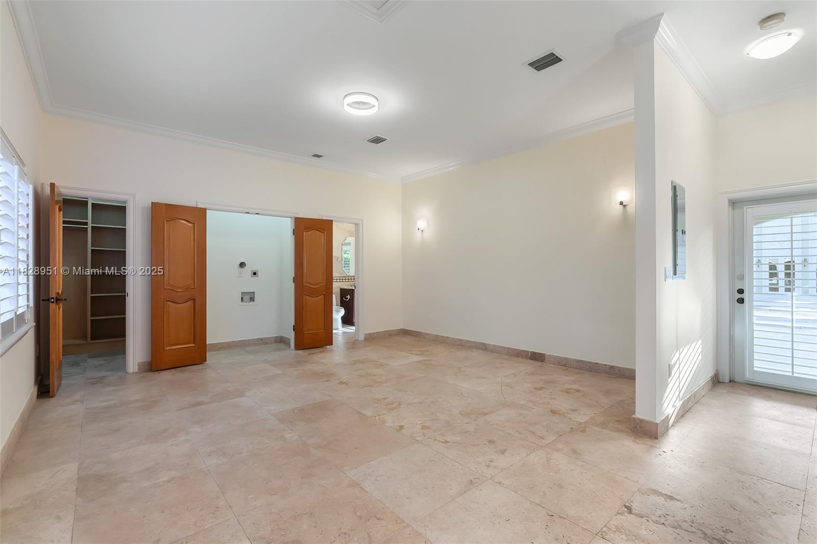 10851 SW 63rd Ave Pinecrest, FL 33156