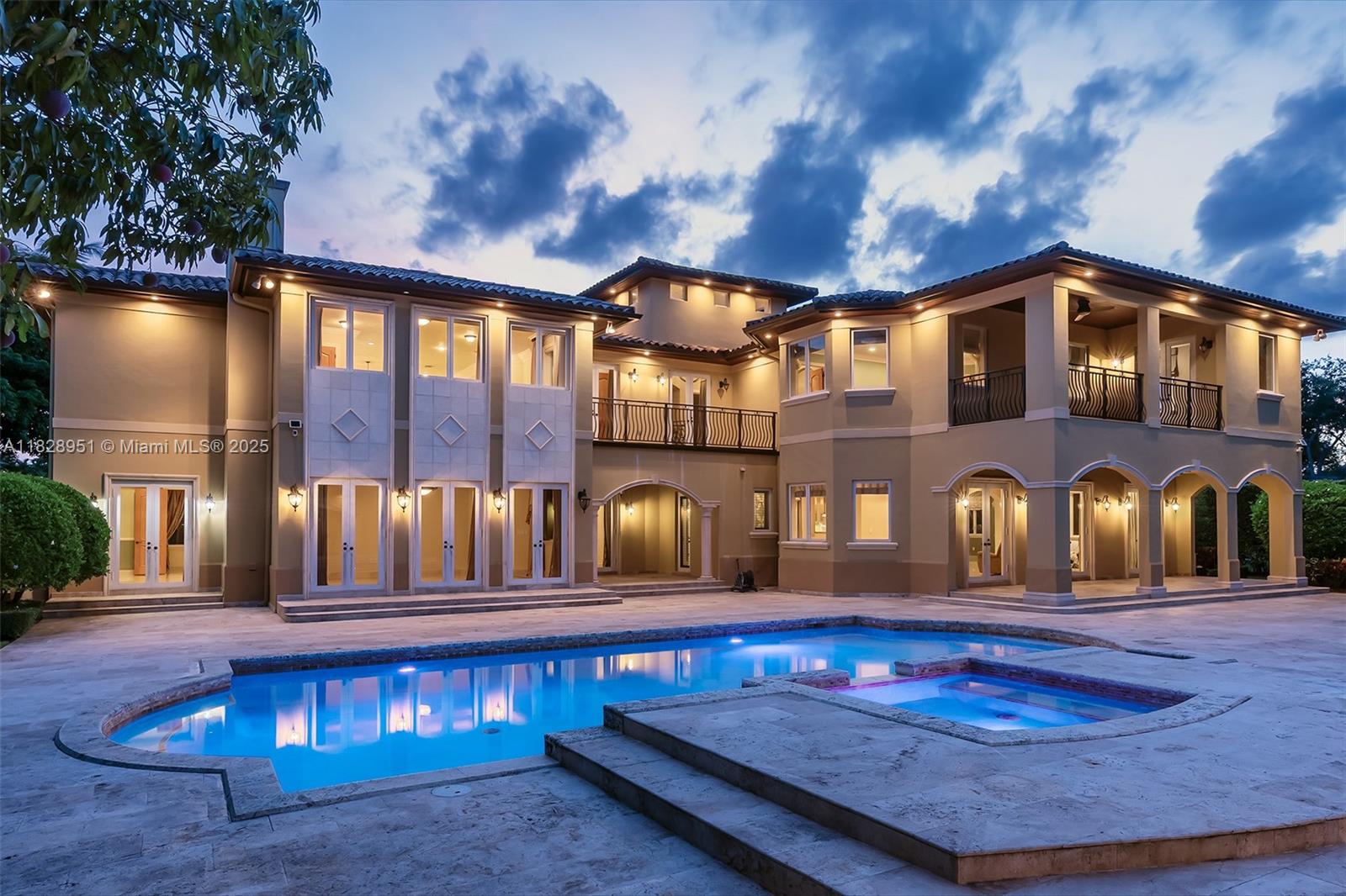 10851 SW 63rd Ave Pinecrest, FL 33156