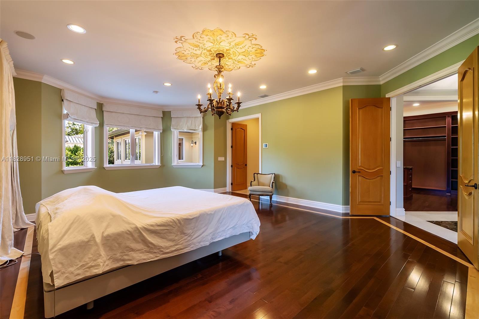 10851 SW 63rd Ave Pinecrest, FL 33156