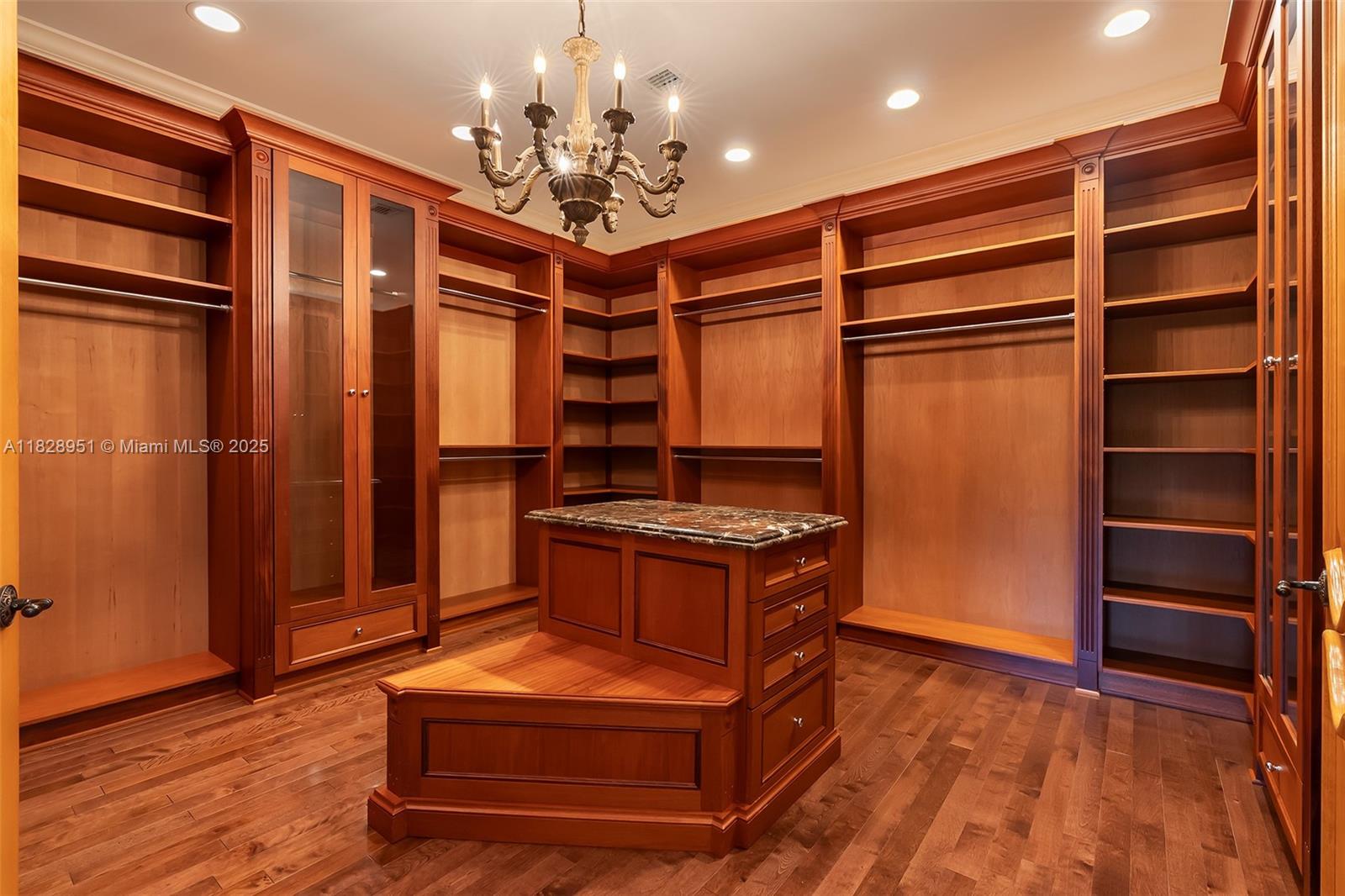 10851 SW 63rd Ave Pinecrest, FL 33156