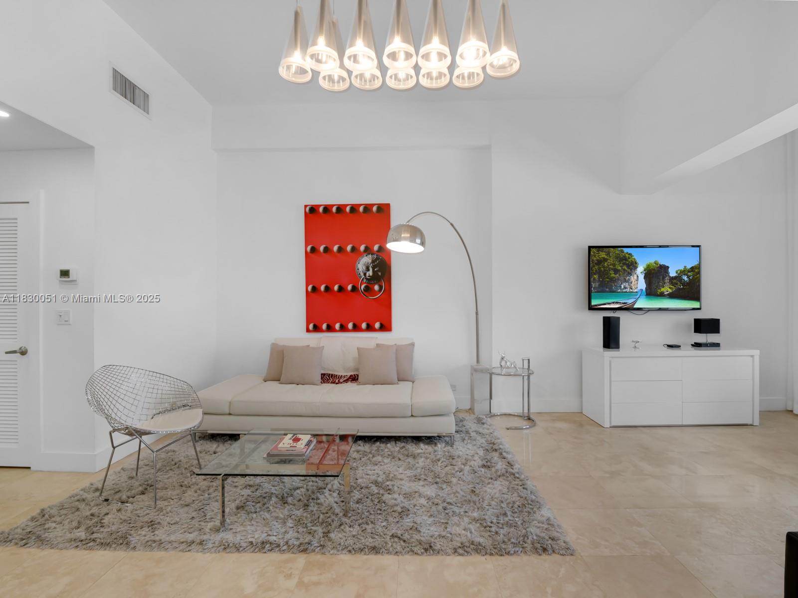 image Roney Palace Condo23