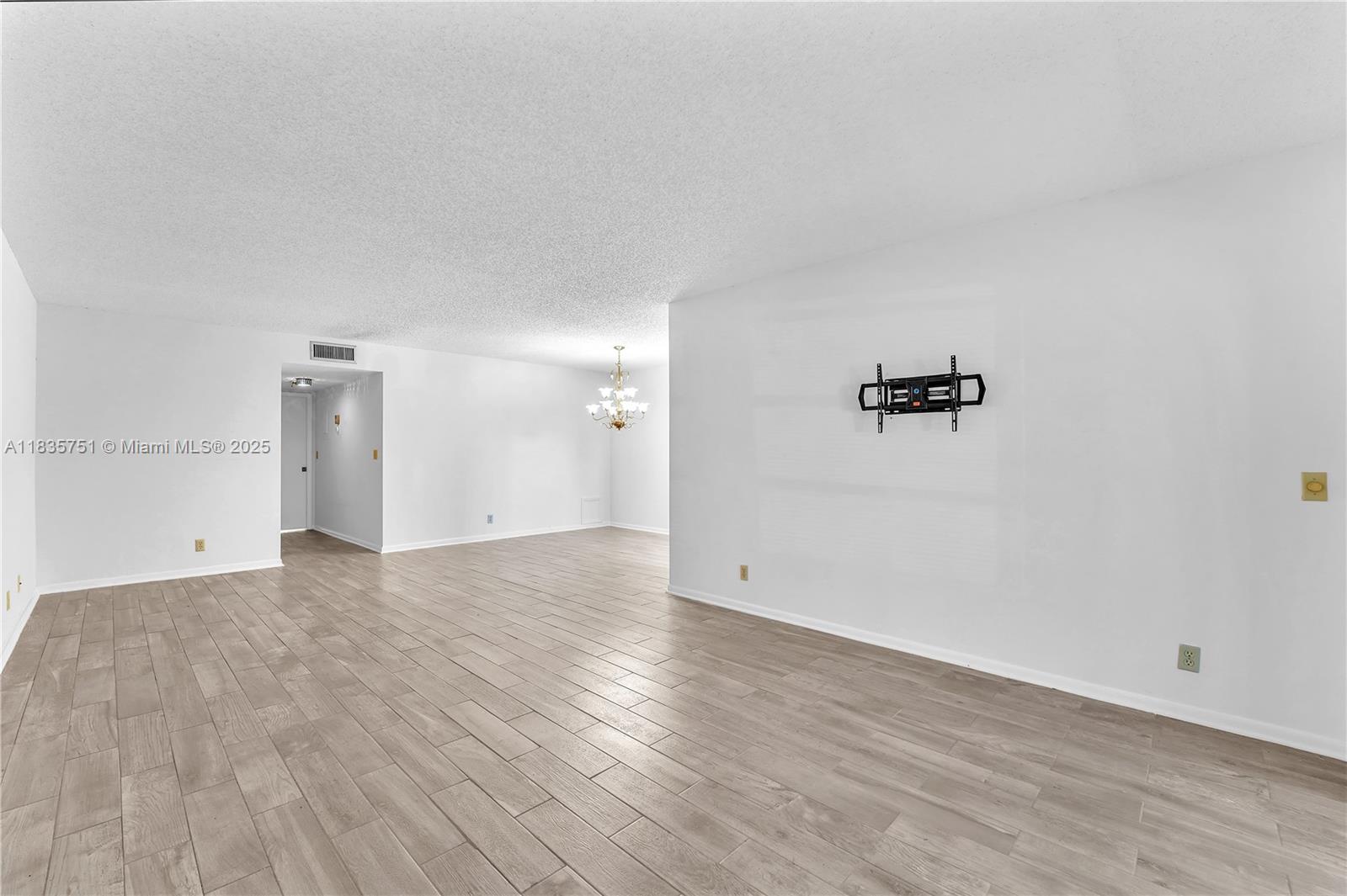 14529 Canalview Dr #B,Delray Beach, FL 33484