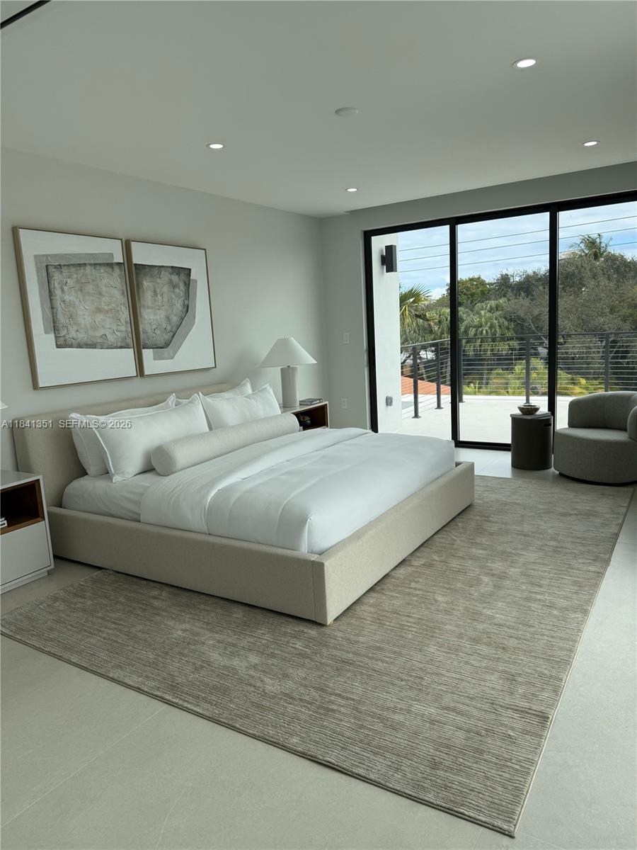 285 Woodcrest Rd Key Biscayne, FL 33149