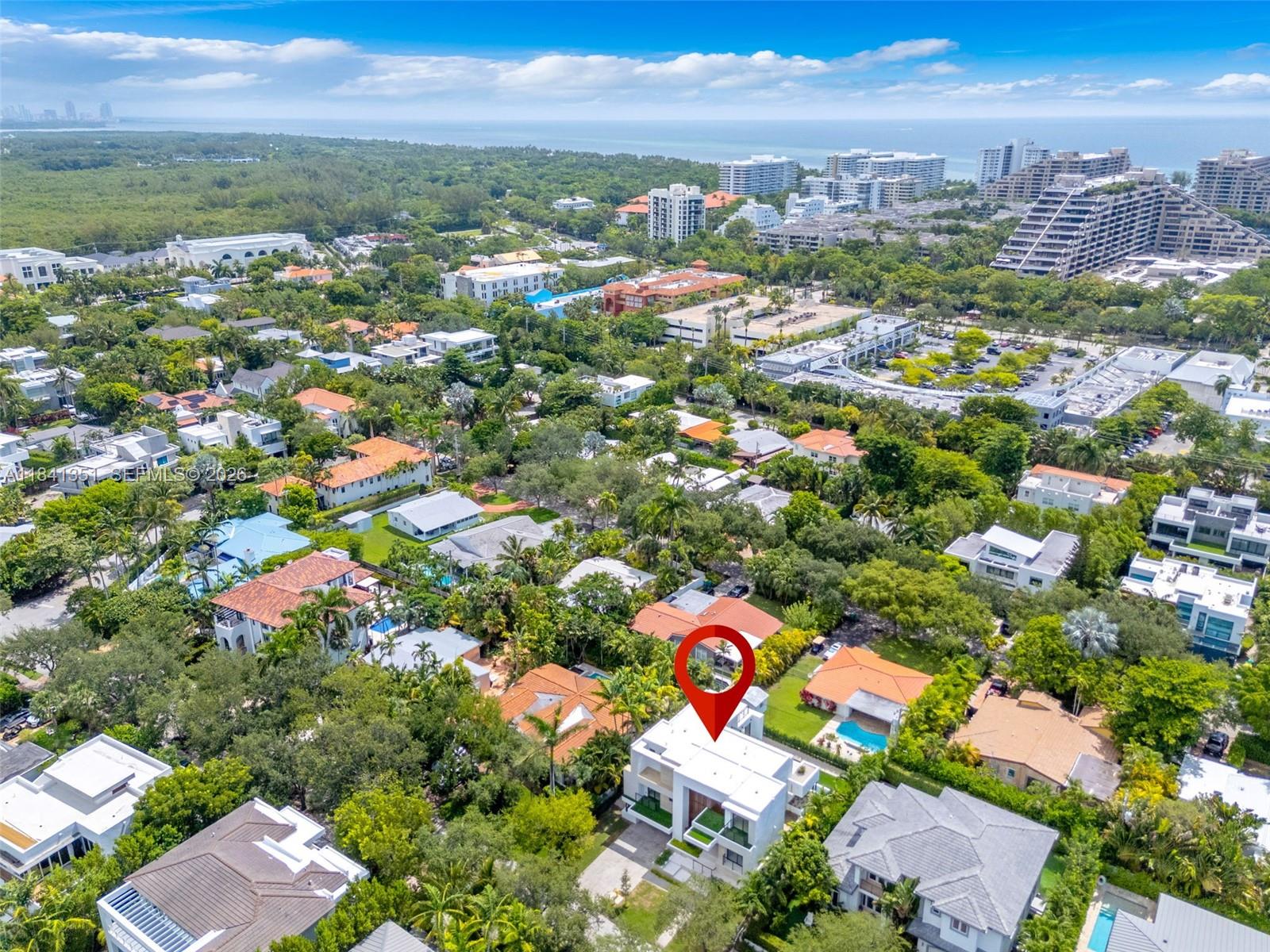 285 Woodcrest Rd Key Biscayne, FL 33149