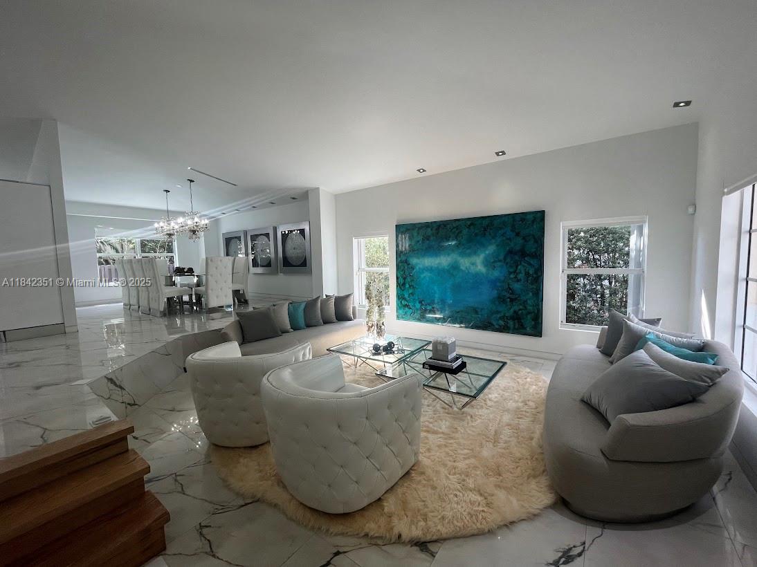 6761 NW 112th Ave Doral, FL 33178