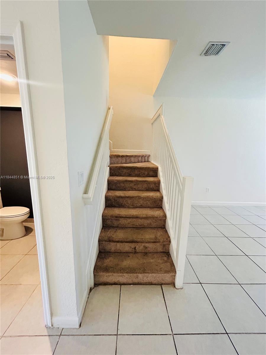 2617 SE 10th St Homestead, FL 33035