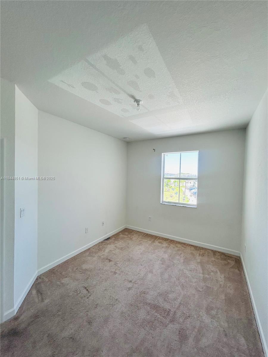 2617 SE 10th St Homestead, FL 33035