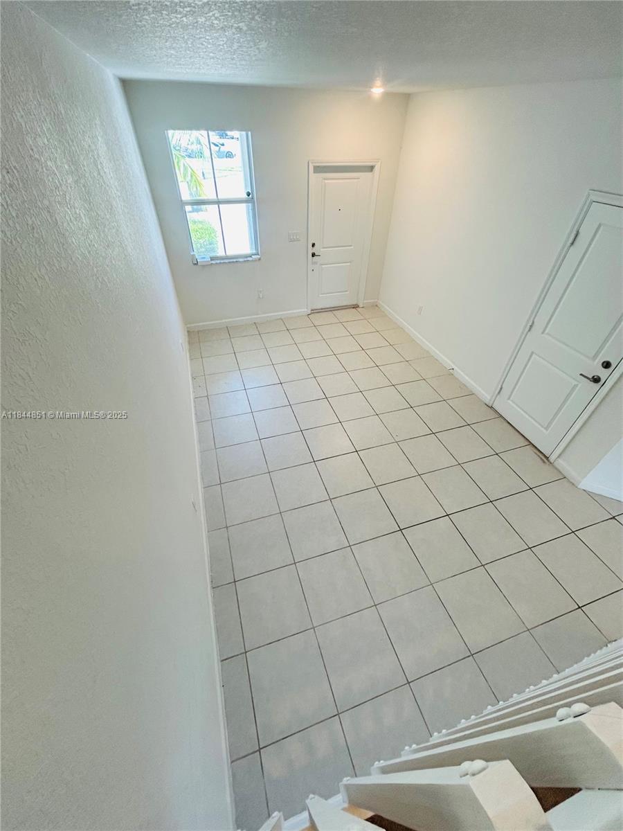 2617 SE 10th St Homestead, FL 33035