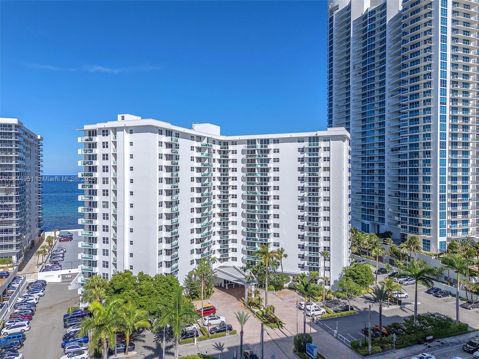 3001 S Ocean Dr #1231