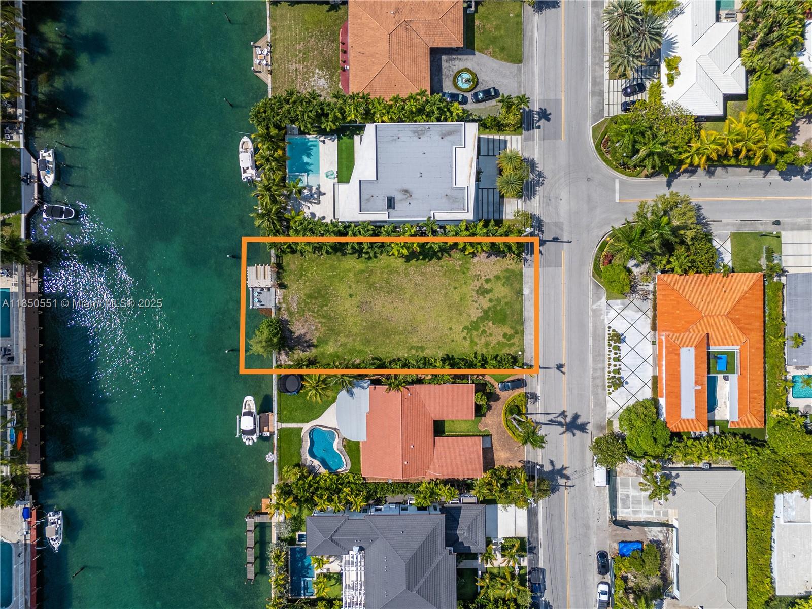 10201 E Broadview Dr Bay Harbor Islands, FL 33154 10201 E Broadview Dr Bay Harbor Islands, FL 33154
