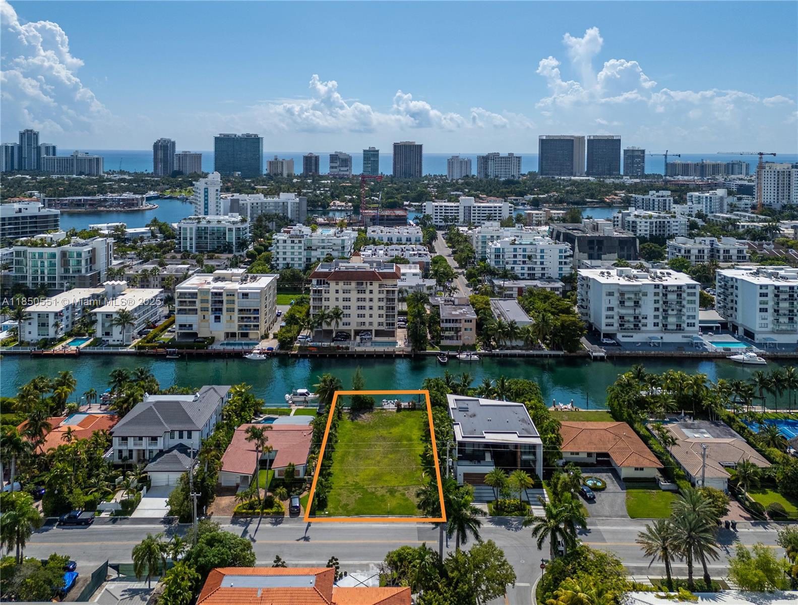 10201 E Broadview Dr Bay Harbor Islands, FL 33154 10201 E Broadview Dr Bay Harbor Islands, FL 33154