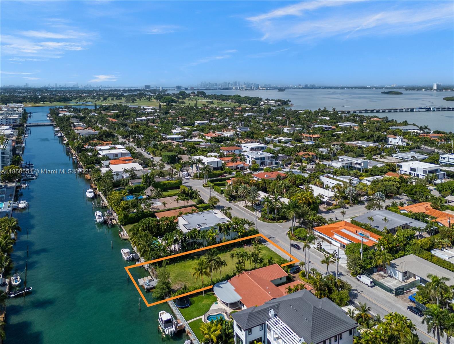 10201 E Broadview Dr Bay Harbor Islands, FL 33154 10201 E Broadview Dr Bay Harbor Islands, FL 33154