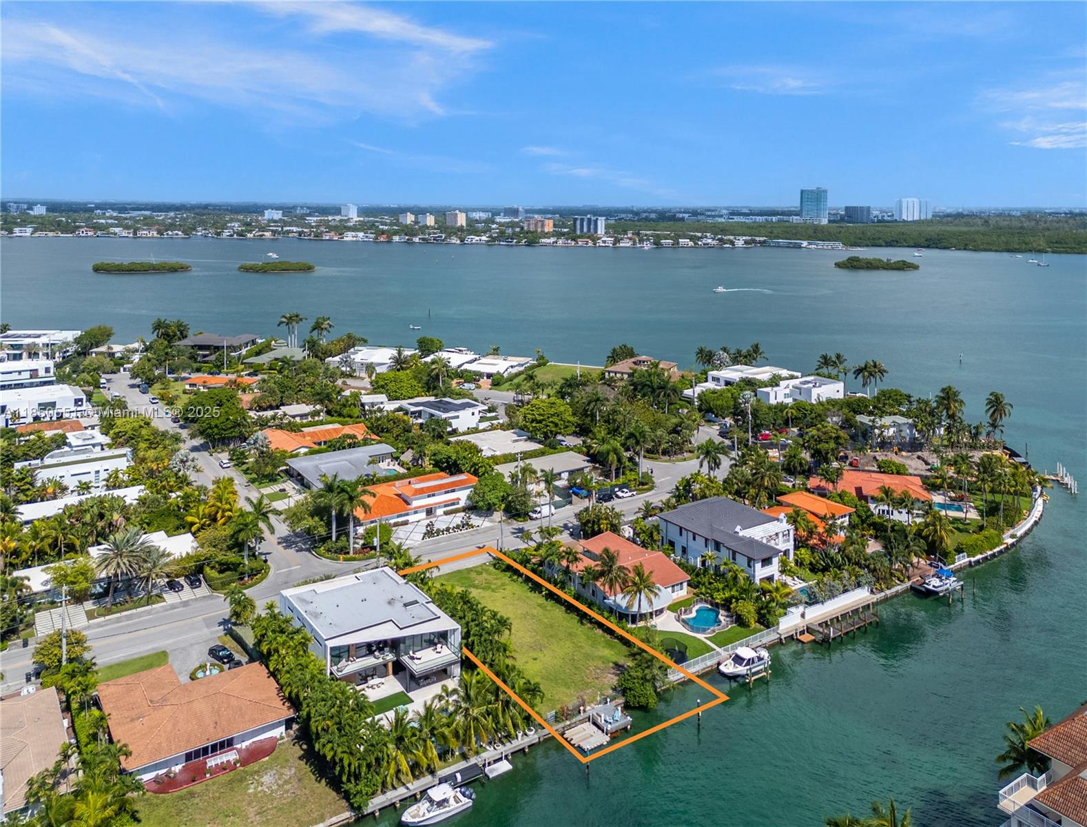 10201 E Broadview Dr Bay Harbor Islands, FL 33154 10201 E Broadview Dr Bay Harbor Islands, FL 33154