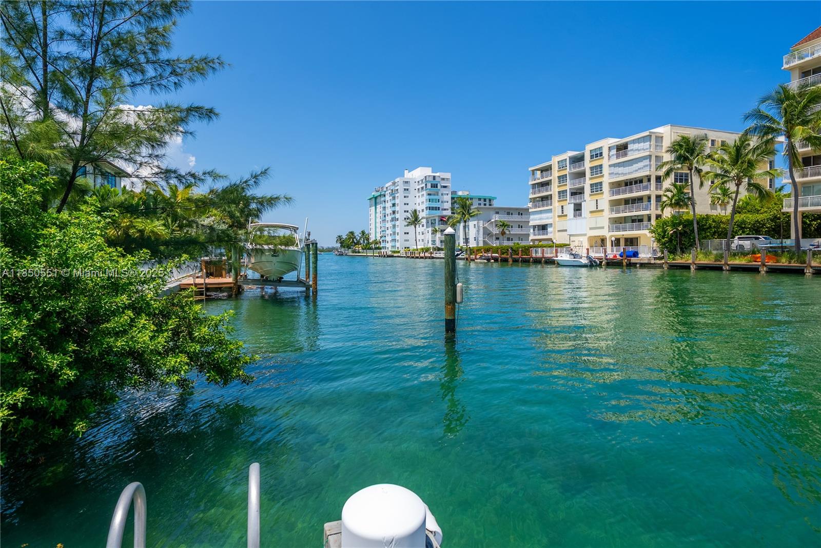 10201 E Broadview Dr Bay Harbor Islands, FL 33154 10201 E Broadview Dr Bay Harbor Islands, FL 33154