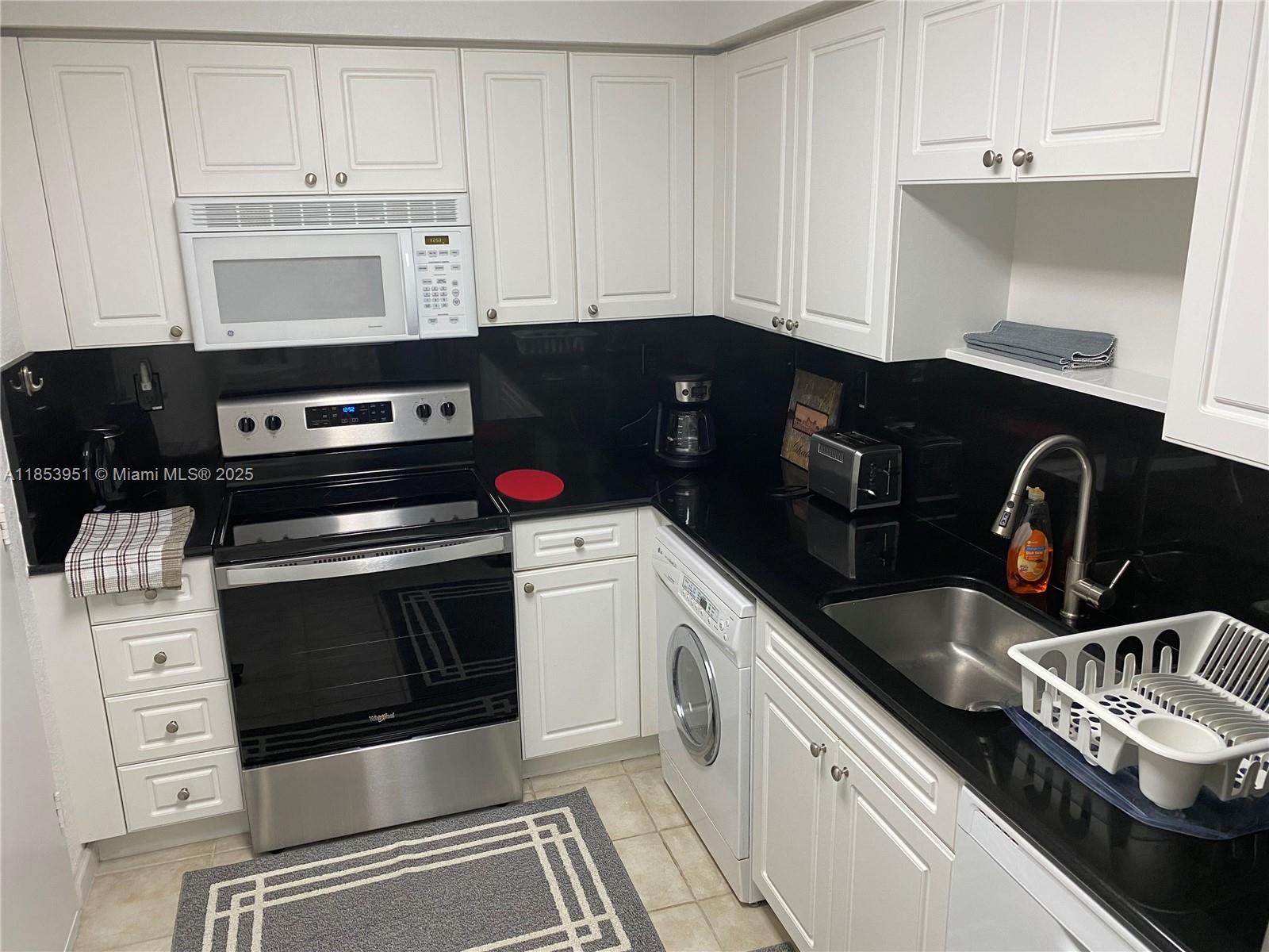 2501 S Ocean Dr #828