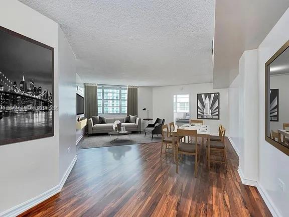 905 Brickell Bay Dr #1522