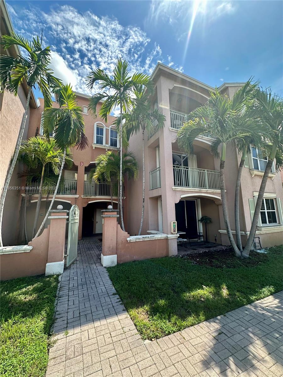 6630 NW 114th Ave #1526