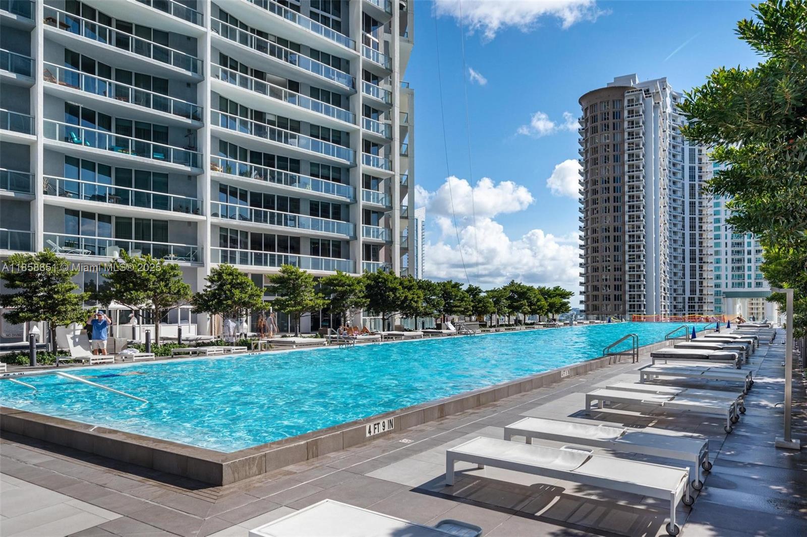 image Icon Brickell No Two28