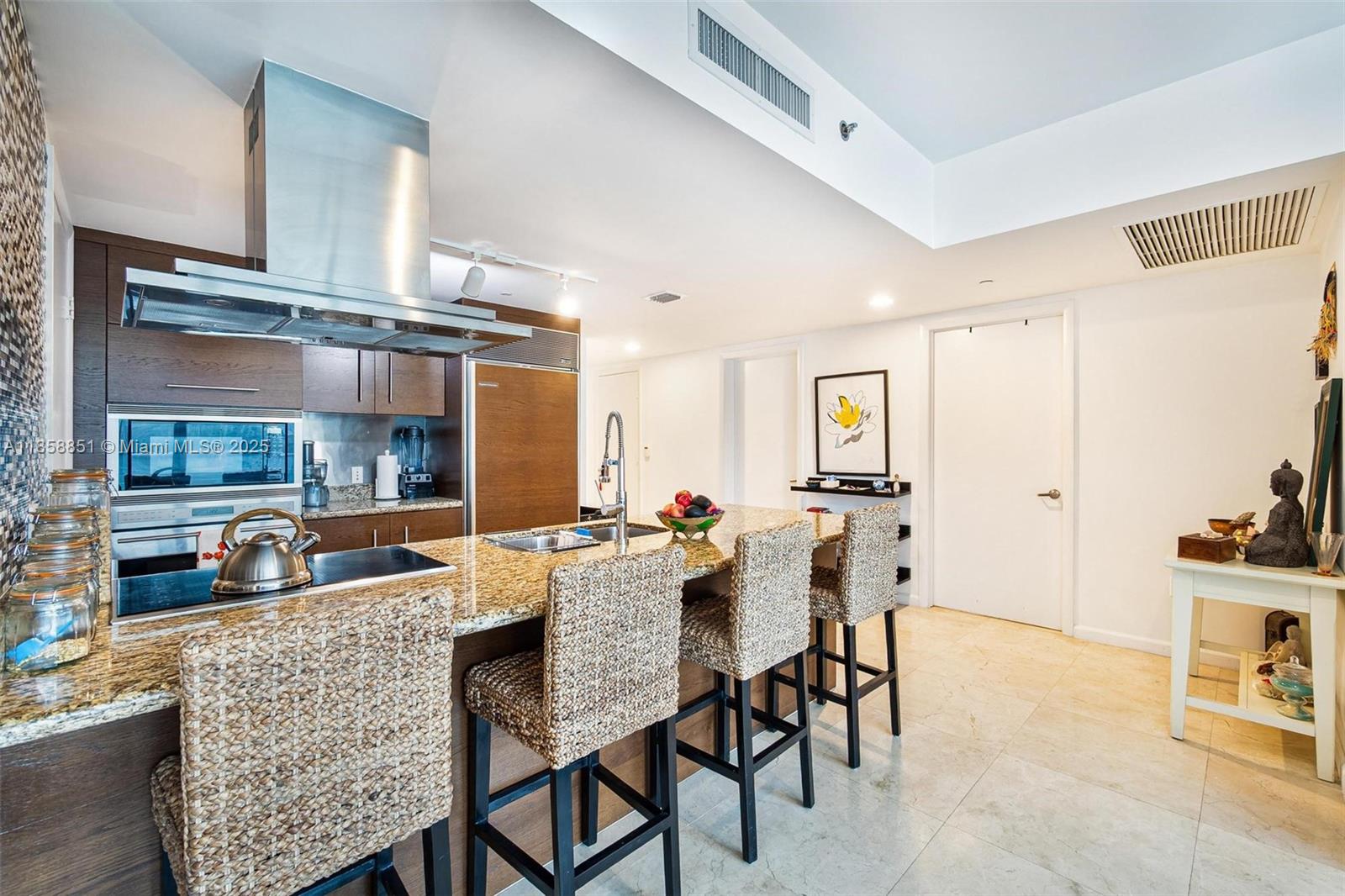 image Icon Brickell No Two8