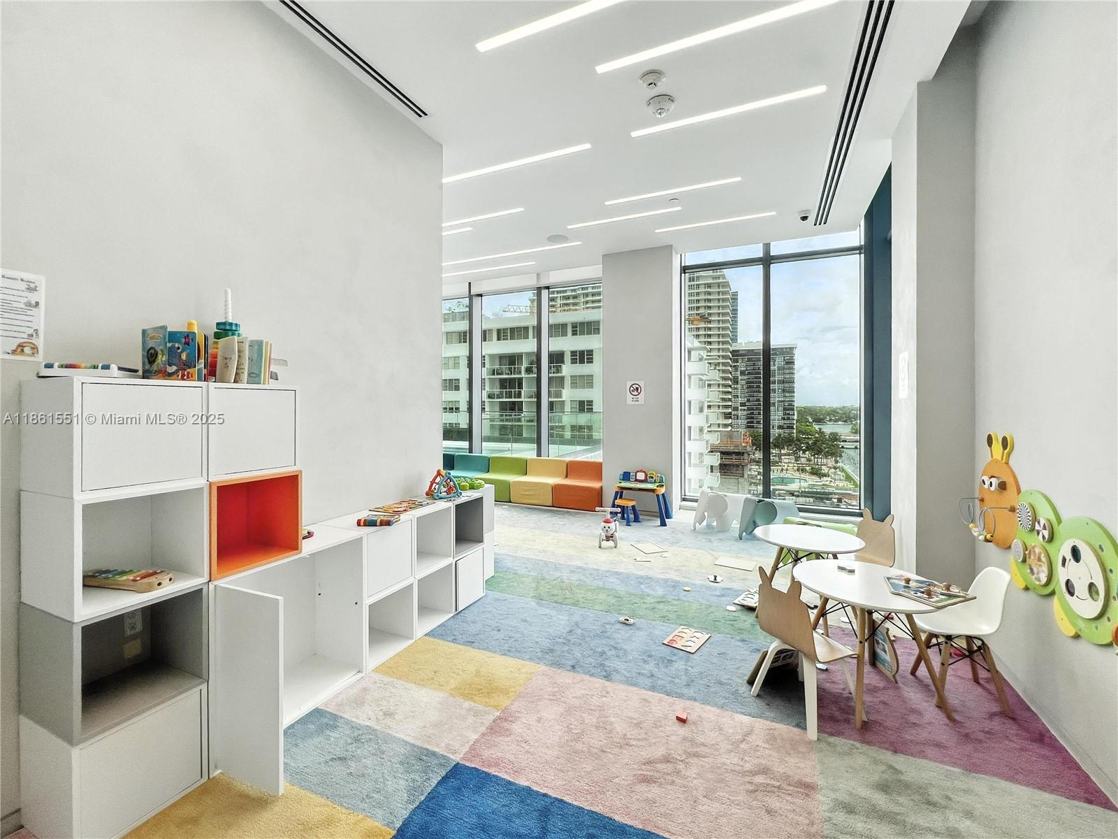 image One Paraiso Condo22