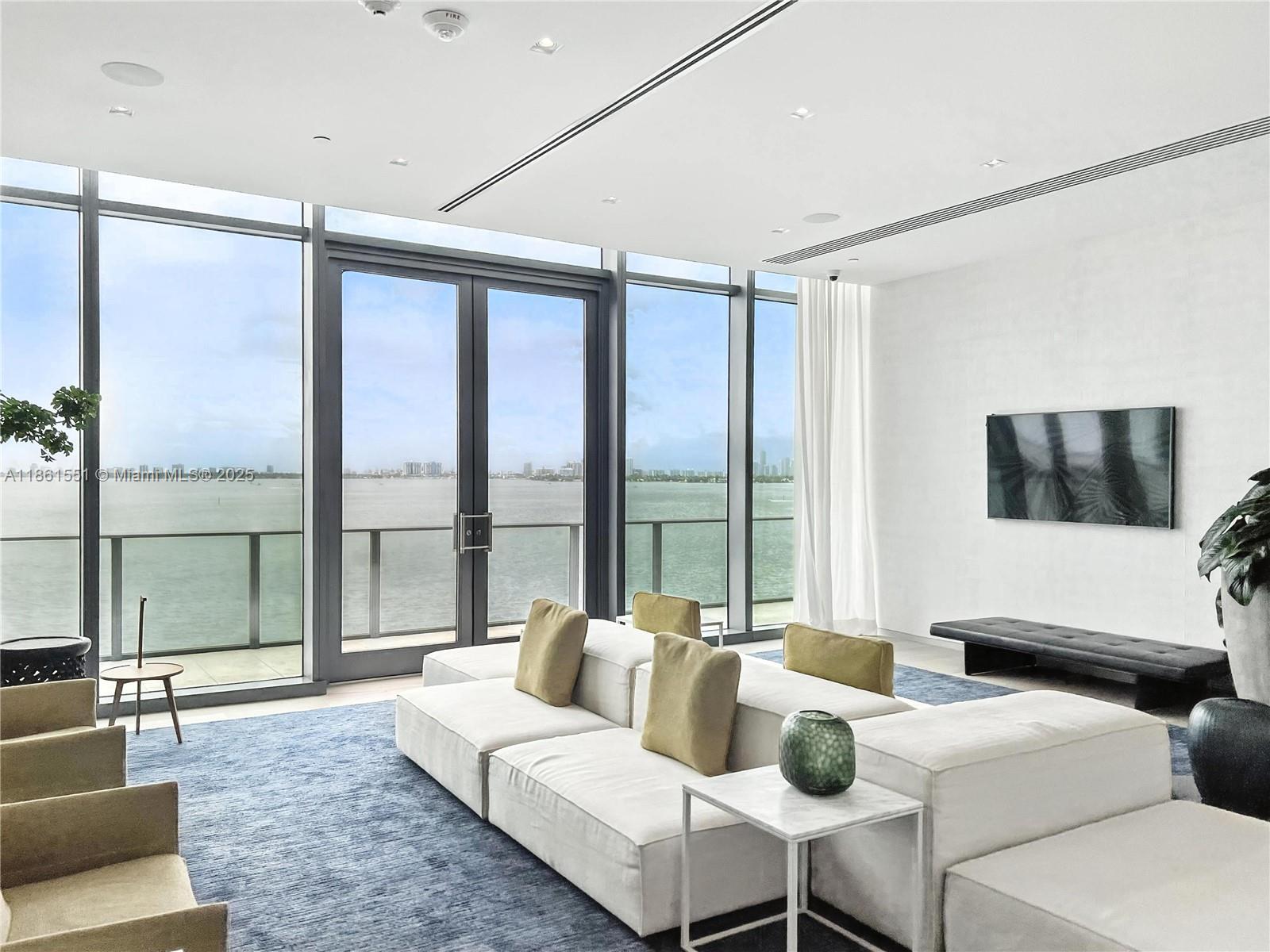 image One Paraiso Condo26