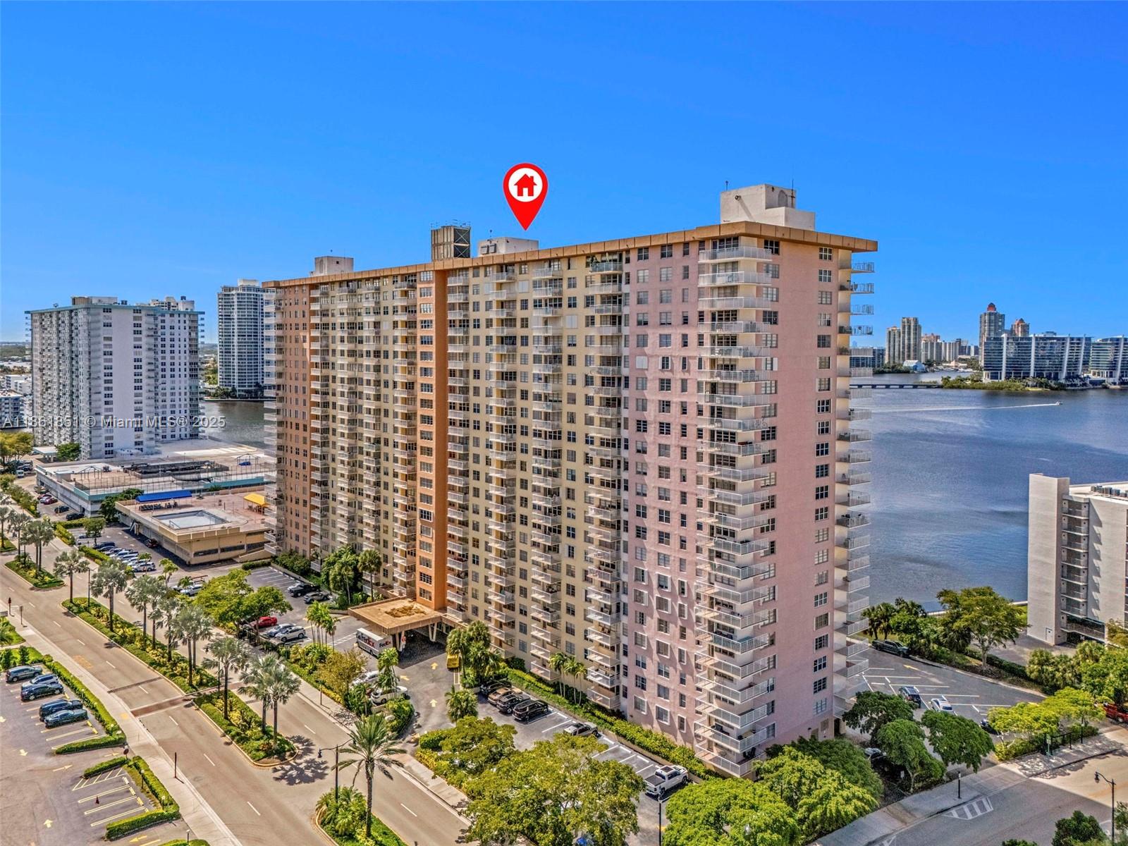 image Winston Towers 200 Condo18