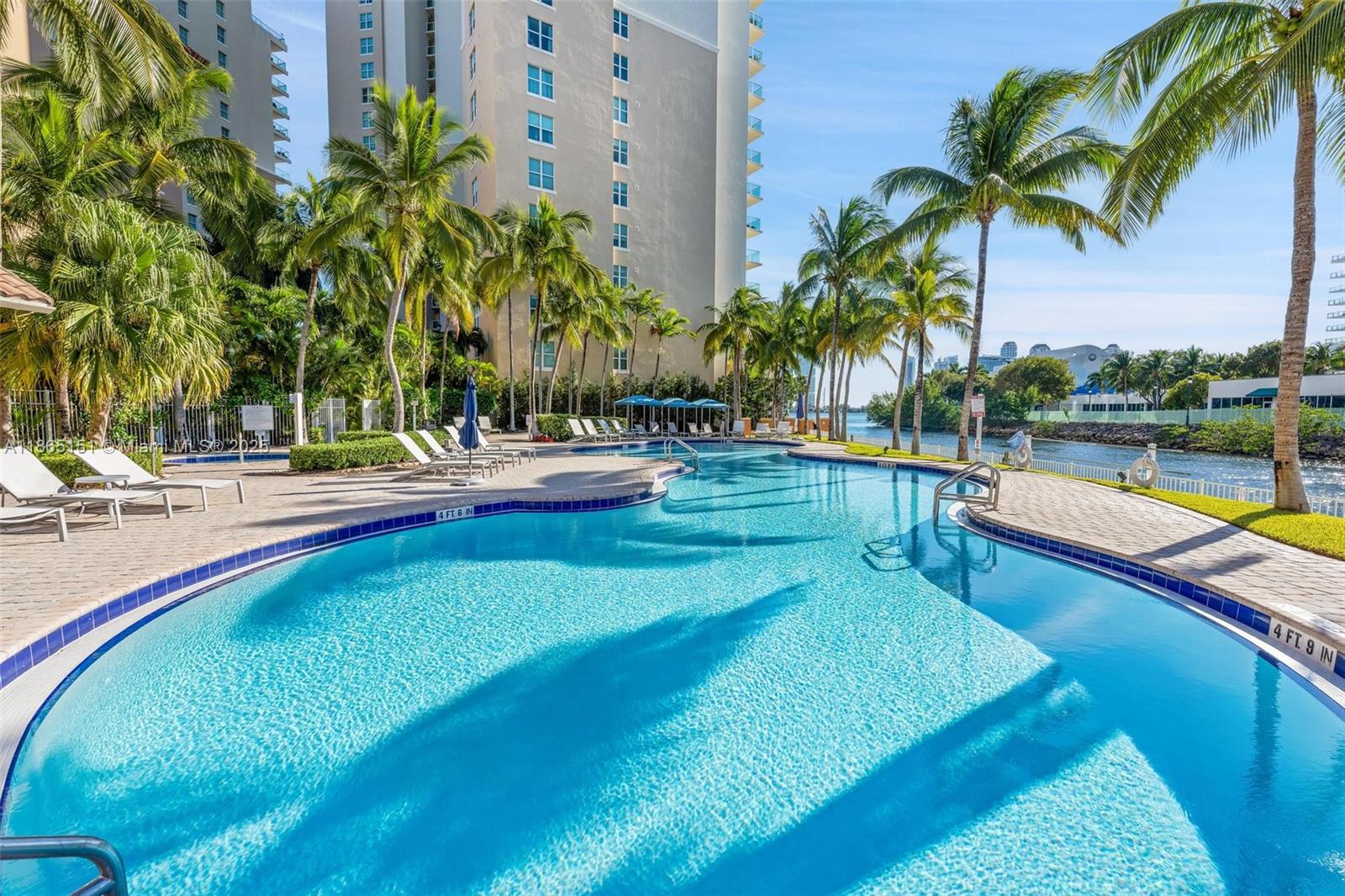 image Aventura Marina 233